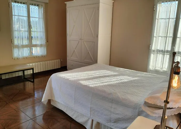 別荘 Refugio De Barbanza